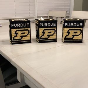 Purdue tissue box cover